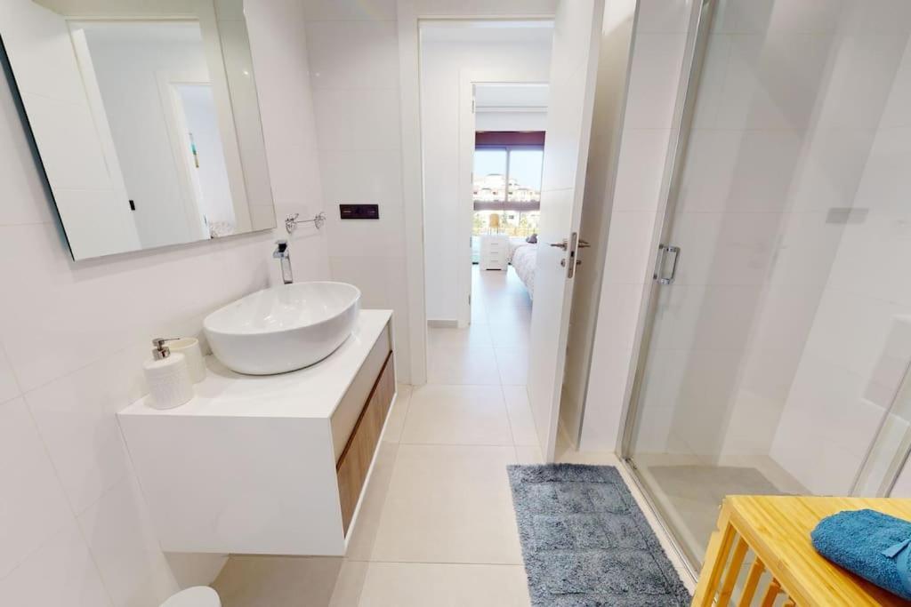 Apartman S Vlastnim Bazenem Oriola  Exterior foto